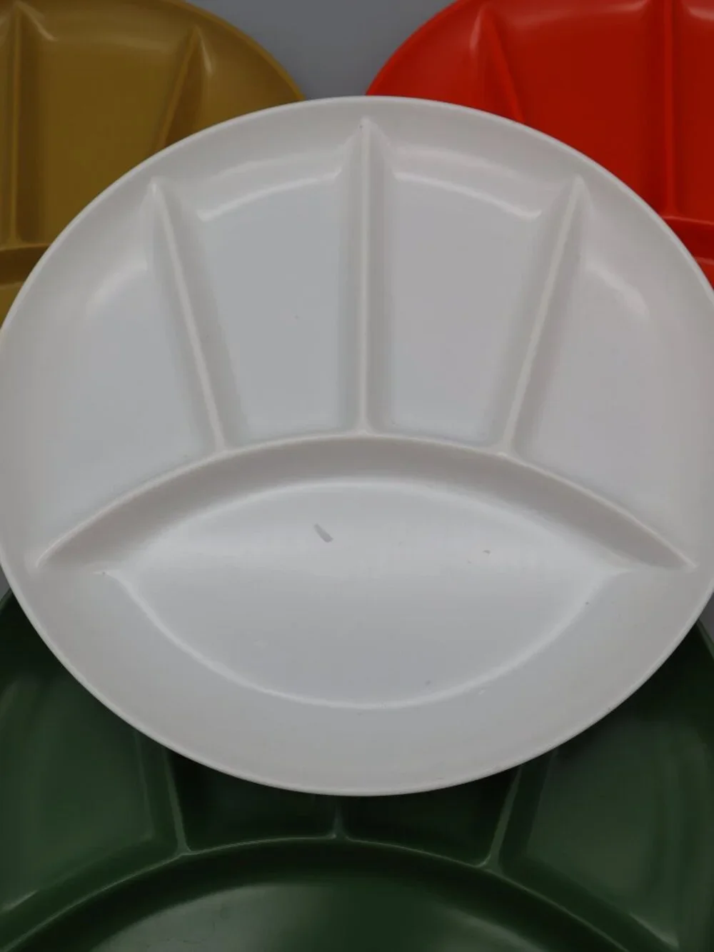 Set of 4 Vintage Melamine Fondue Plates 9 1/4